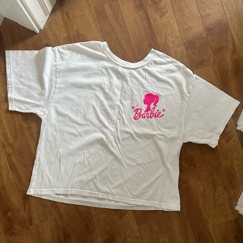 Barbie cropped tee
